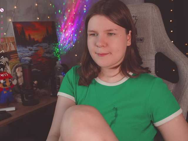 cutesoneckaaa live cam on BongaCams