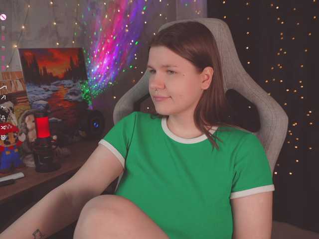 cutesoneckaaa live cam