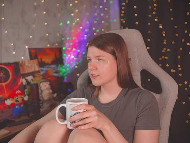 cutesoneckaaa live webcam show
