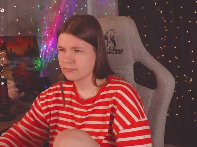 cutesoneckaaa live cam on BongaCams