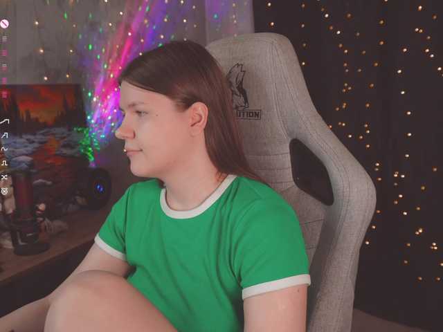 cutesoneckaaa live cam on BongaCams