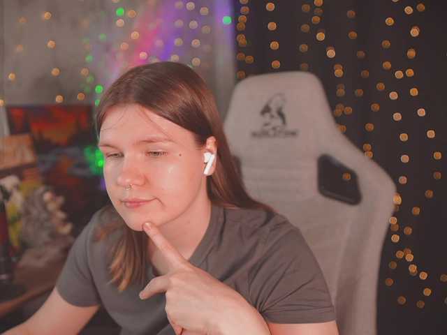 cutesoneckaaa live sex