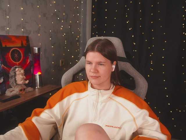 cutesoneckaaa's BongaCams show and profile