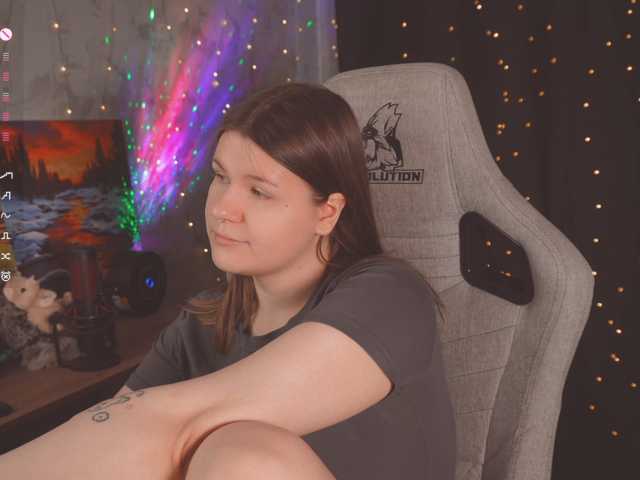 cutesoneckaaa live cam on BongaCams