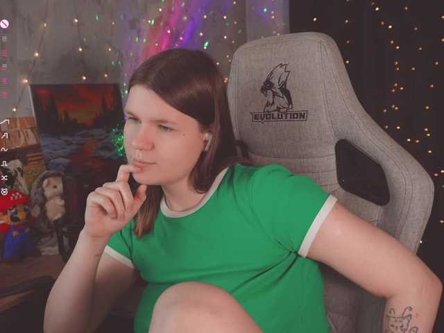 cutesoneckaaa live cam on BongaCams