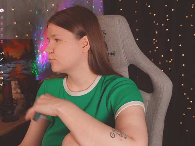 cutesoneckaaa live cam on BongaCams