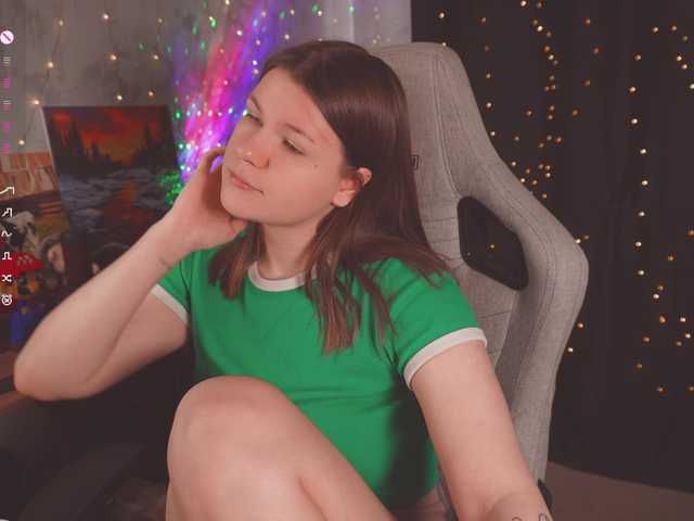 cutesoneckaaa live cam preview