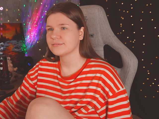 cutesoneckaaa live cam on BongaCams