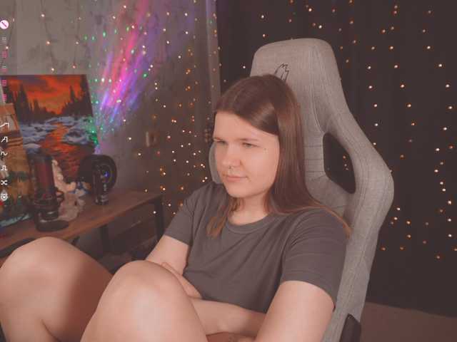 cutesoneckaaa live cam on BongaCams