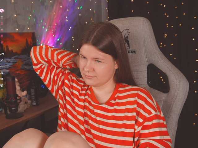 cutesoneckaaa live cam preview