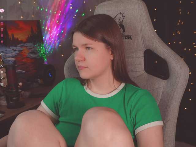 cutesoneckaaa live cam on BongaCams
