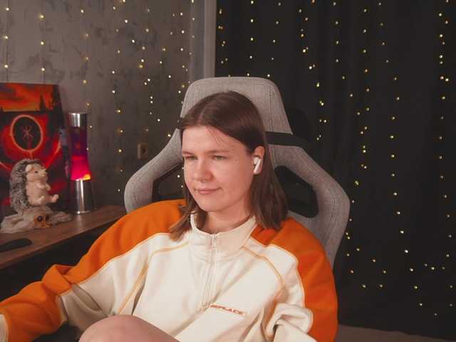 cutesoneckaaa's BongaCams show and profile