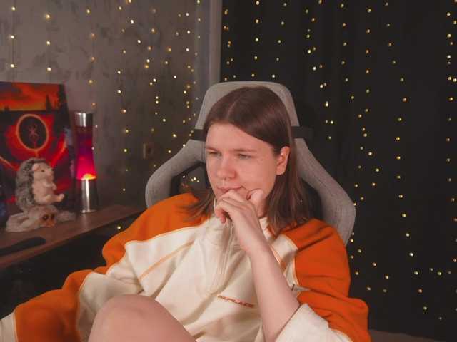 cutesoneckaaa's BongaCams show and profile