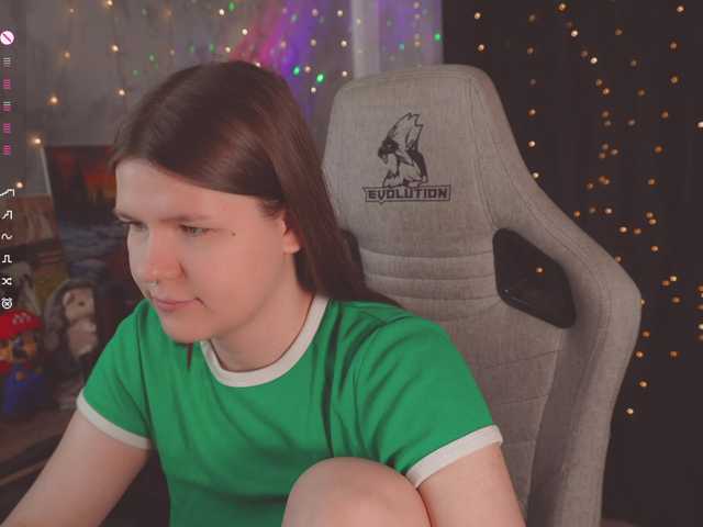 cutesoneckaaa live cam on BongaCams