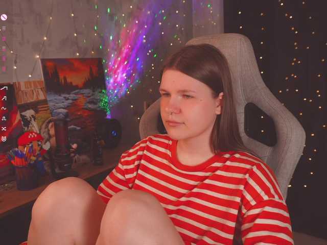 cutesoneckaaa live cam on BongaCams