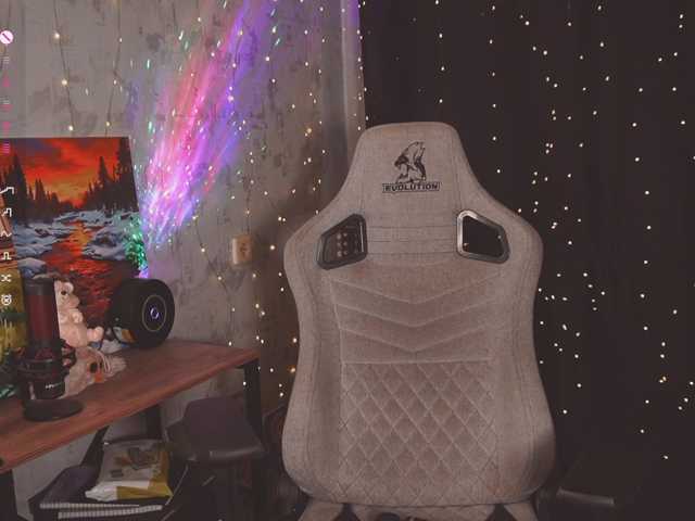 cutesoneckaaa live cam on BongaCams