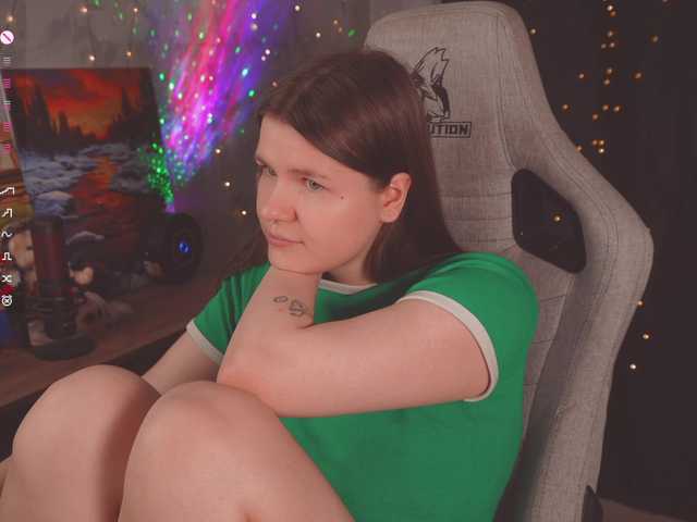 cutesoneckaaa live cam preview