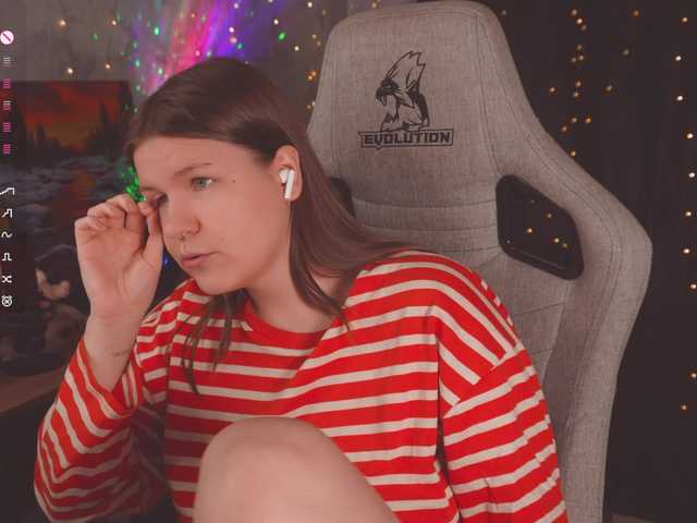 cutesoneckaaa live cam preview
