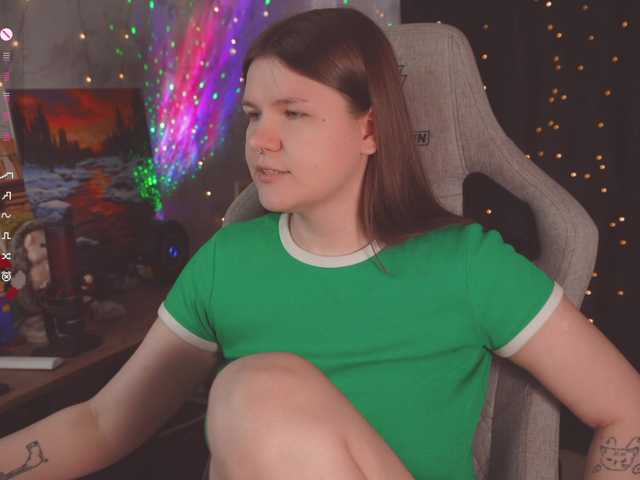 cutesoneckaaa live cam on BongaCams