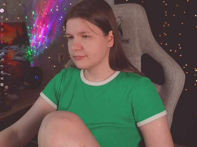 cutesoneckaaa live cam on BongaCams