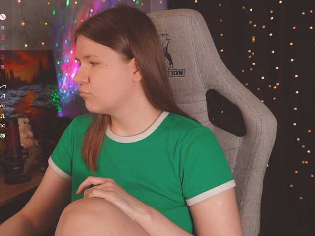 cutesoneckaaa live cam on BongaCams