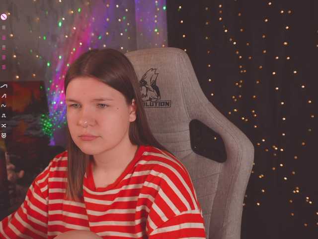cutesoneckaaa live cam on BongaCams