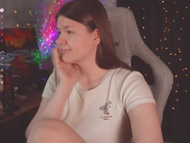 cutesoneckaaa live cam on BongaCams