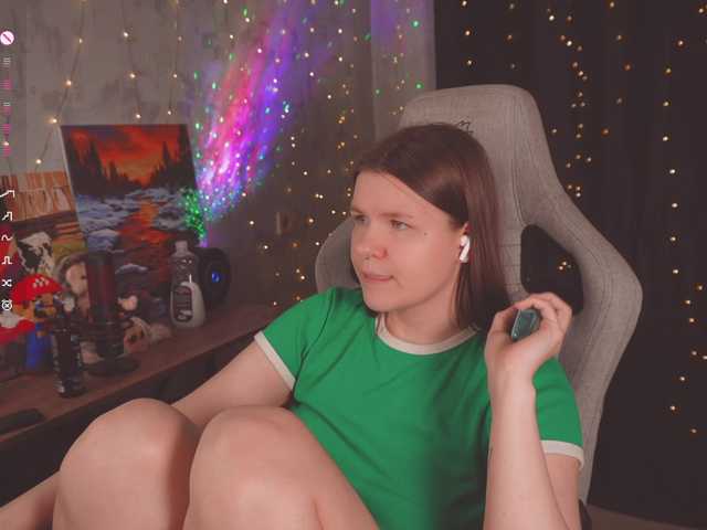 cutesoneckaaa live cam on BongaCams