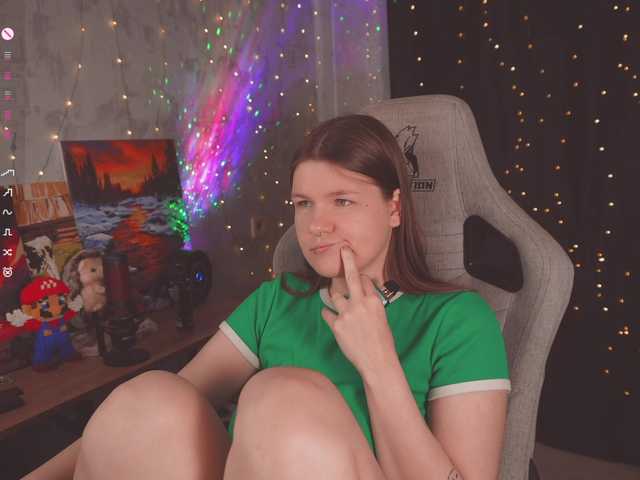 cutesoneckaaa live cam