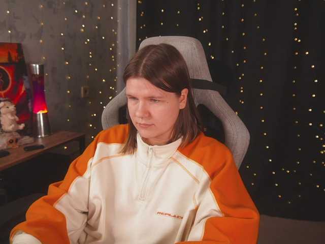 cutesoneckaaa's BongaCams show and profile