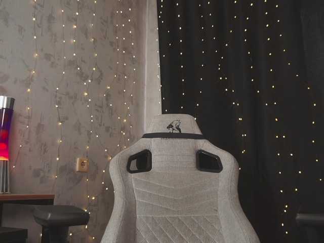 cutesoneckaaa's BongaCams show and profile