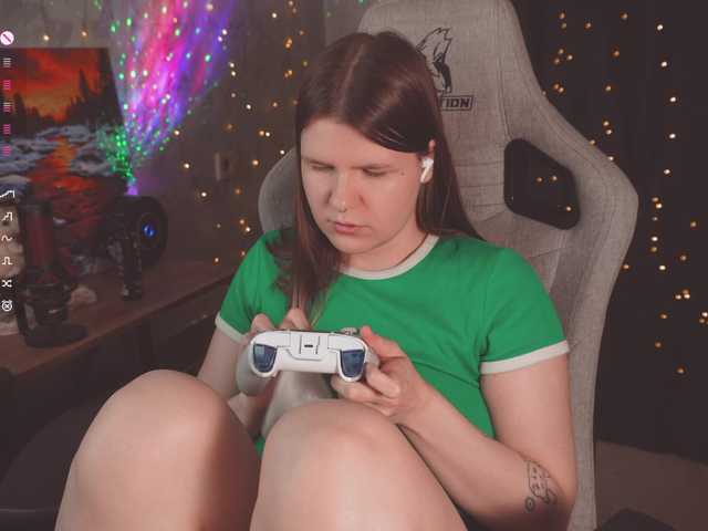 cutesoneckaaa live cam on BongaCams