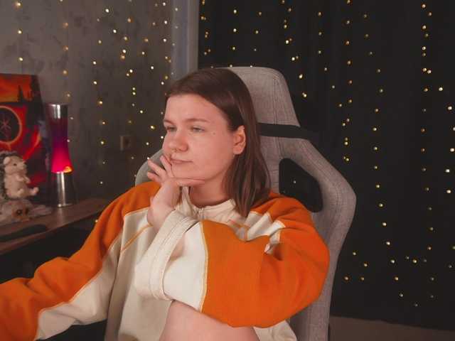 cutesoneckaaa's BongaCams show and profile