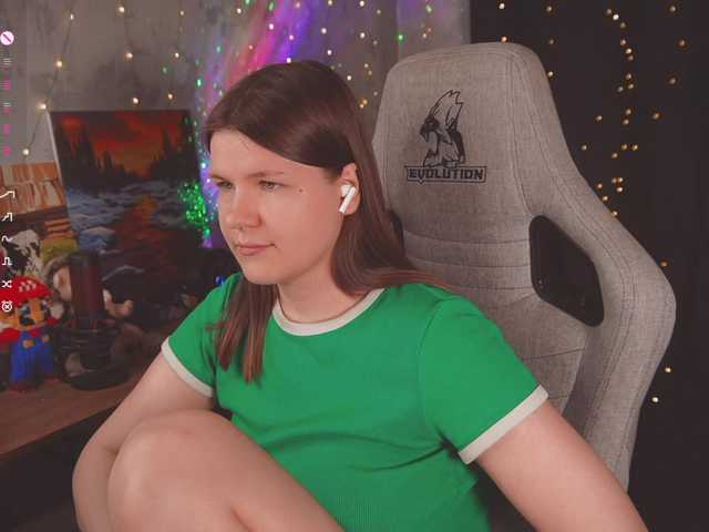 cutesoneckaaa live cam on BongaCams