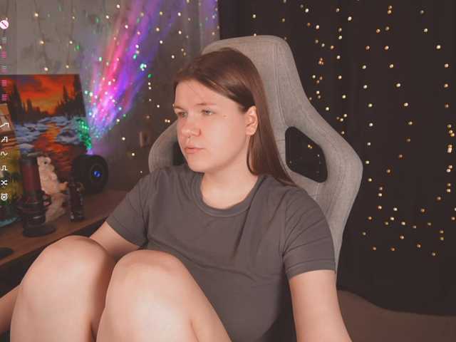 cutesoneckaaa live cam on BongaCams