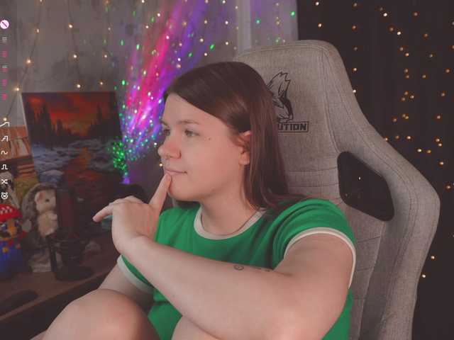 cutesoneckaaa live cam on BongaCams