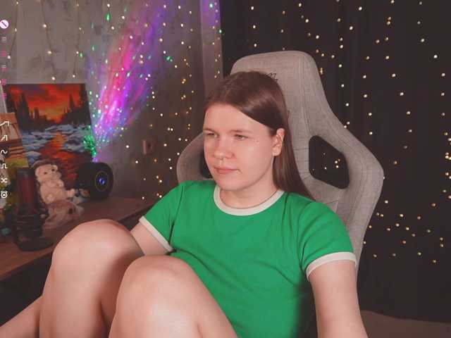 cutesoneckaaa live cam on BongaCams