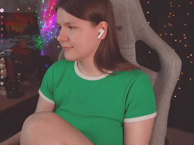 cutesoneckaaa live cam on BongaCams