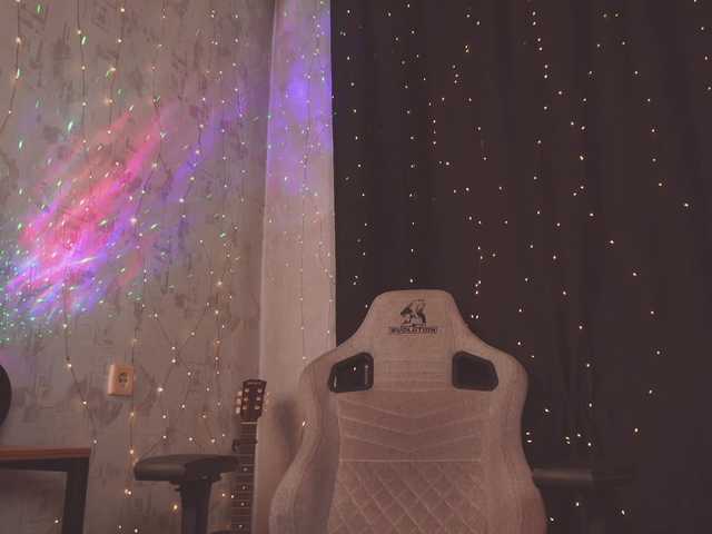 cutesoneckaaa live cam on BongaCams