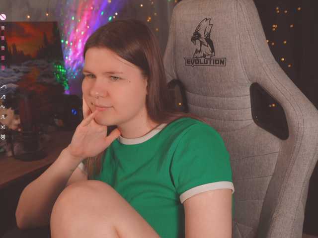 cutesoneckaaa live cam on BongaCams