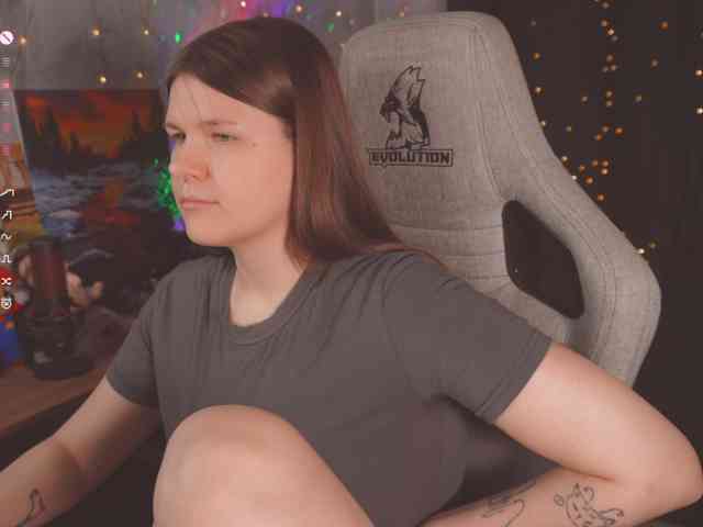 cutesoneckaaa webcam