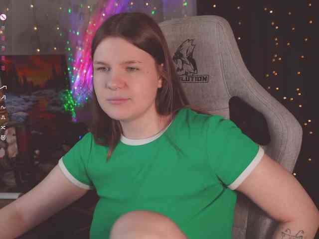 cutesoneckaaa webcam