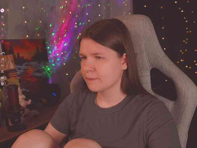 cutesoneckaaa webcam