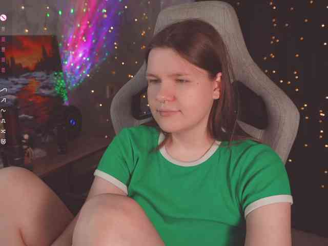 cutesoneckaaa webcam