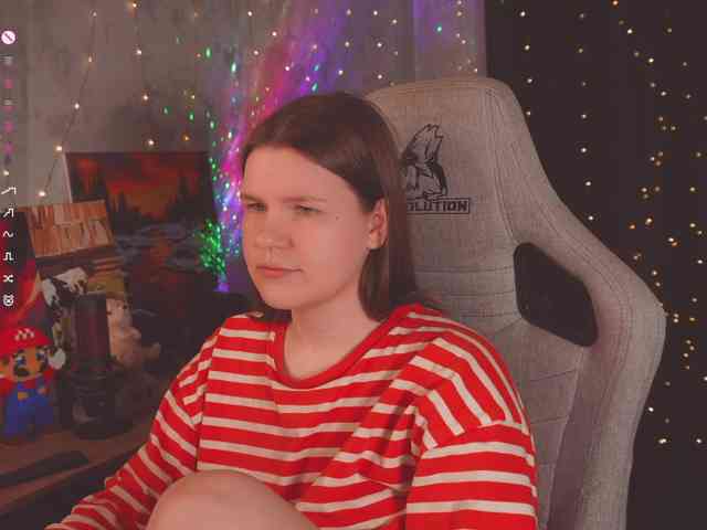 cutesoneckaaa webcam
