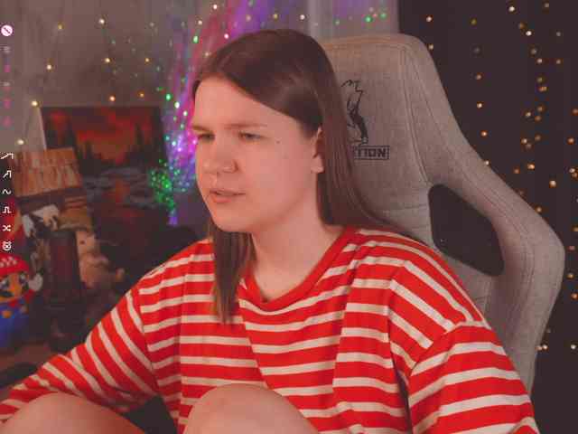 cutesoneckaaa webcam