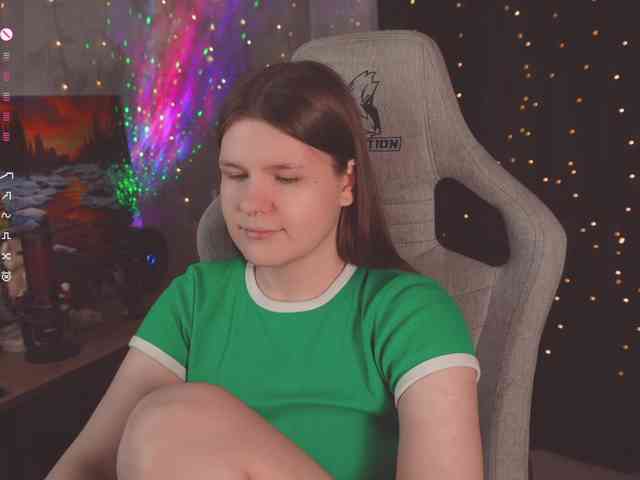 cutesoneckaaa webcam