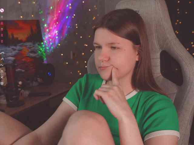 cutesoneckaaa webcam