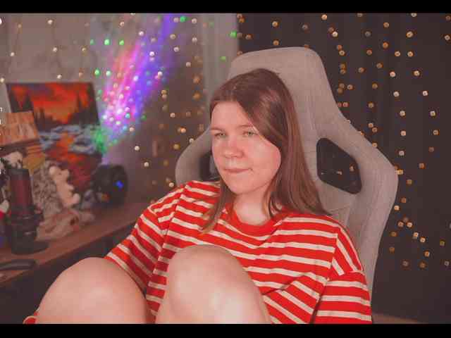 cutesoneckaaa webcam