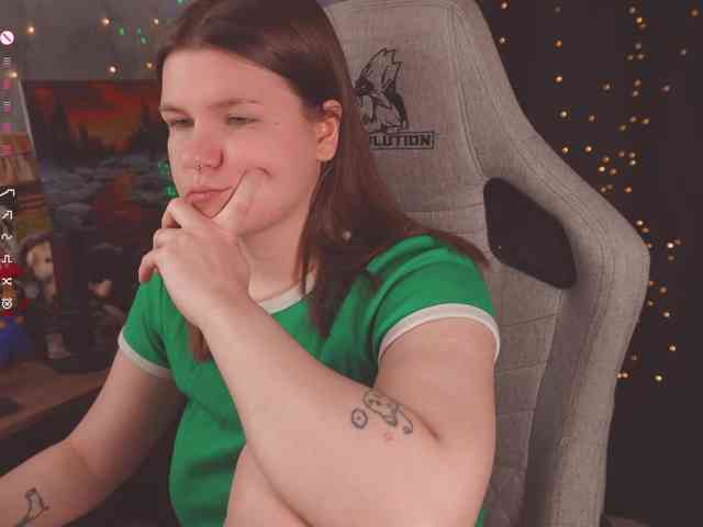 cutesoneckaaa webcam
